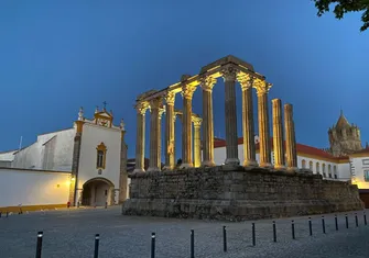 24 hours in Évora