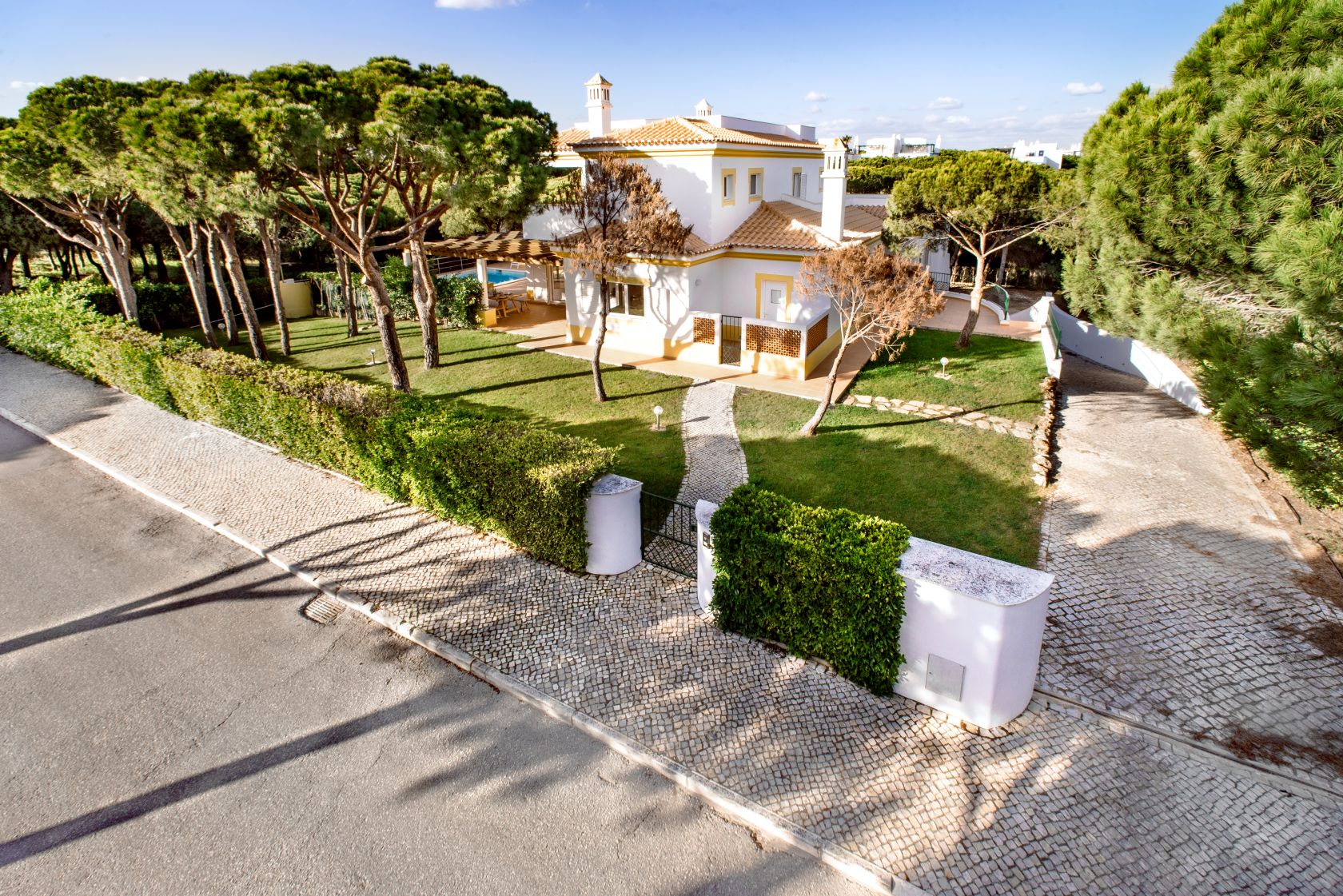 Property of the Week: Beautifully appointed villa with swimming pool within walking distance to the beach