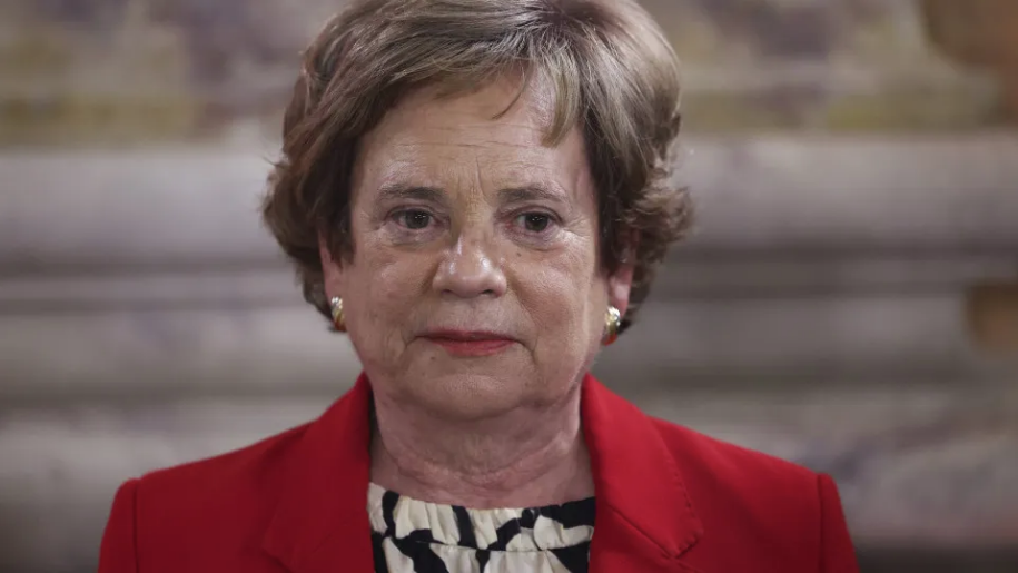 Minister of Home Affairs resigns