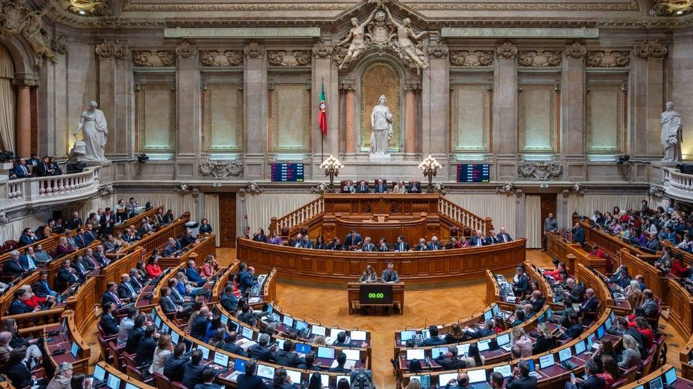 Portugal's parliament has voted through changes to the Nationality Law