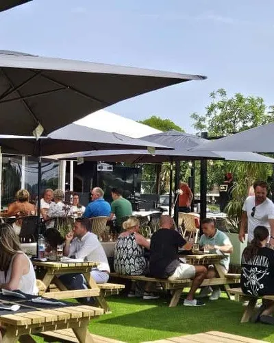 Bringing gourmet to the pub experience in the Algarve 