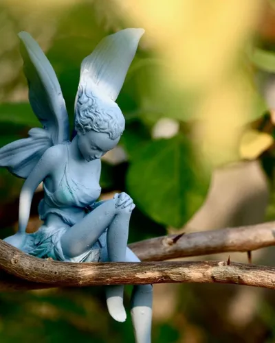 A tale of dark fairies 