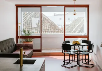 Reframing Faro through modernism
