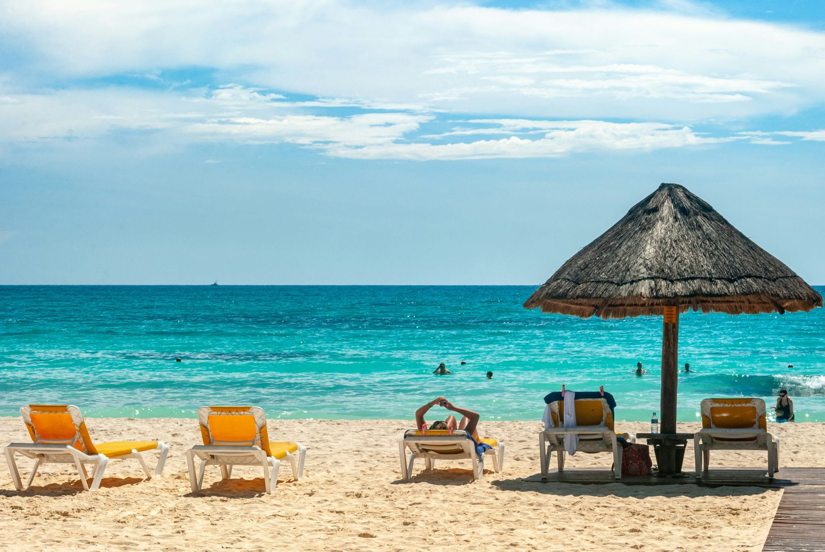 German tourist wins compensation in hotel lack of sunbed dispute