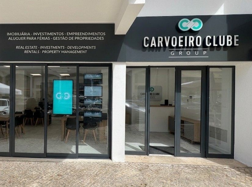 Carvoeiro Clube Group Opens New Real Estate Concept Store in Central Carvoeiro