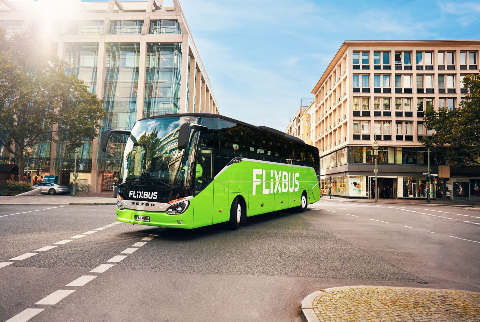 FlixBus amplía sus operaciones de autobuses en Portugal