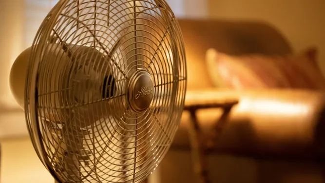 IPMA, 11 ilçe için perşembe günü sarı sıcak hava uyarısı verdi  Spot