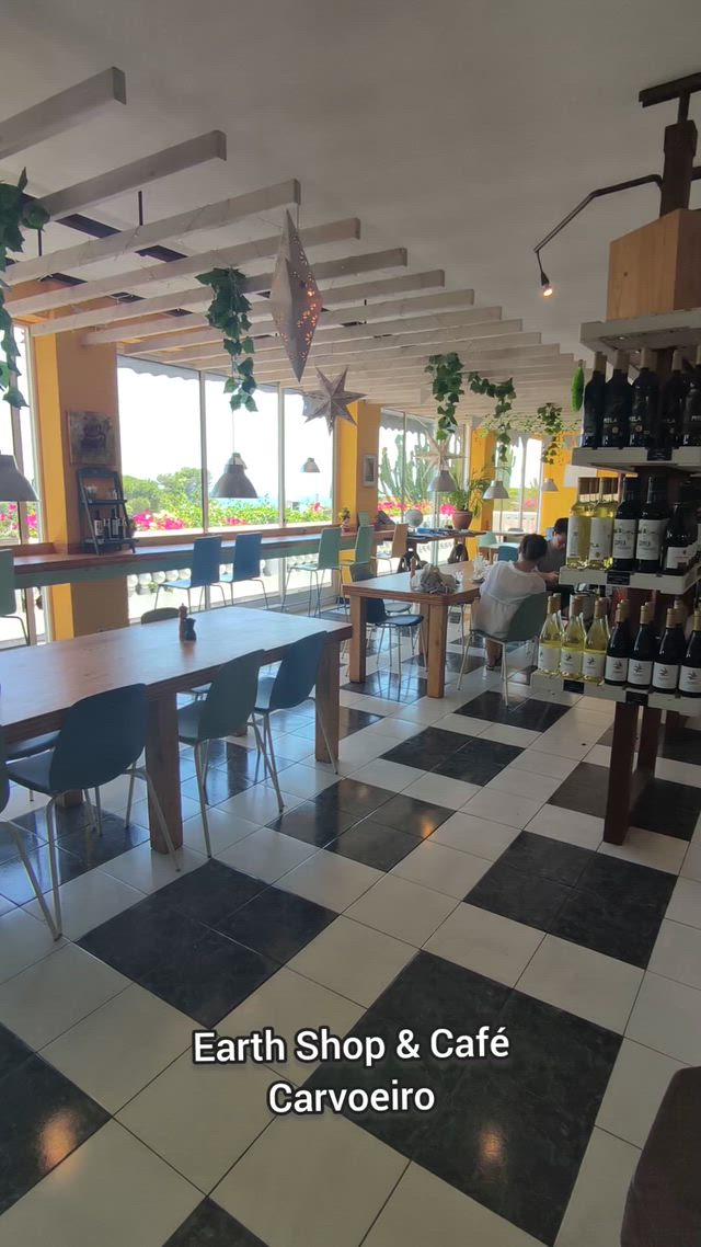 Algarve Café of the Week: Earth Shop & Café, Carvoeiro