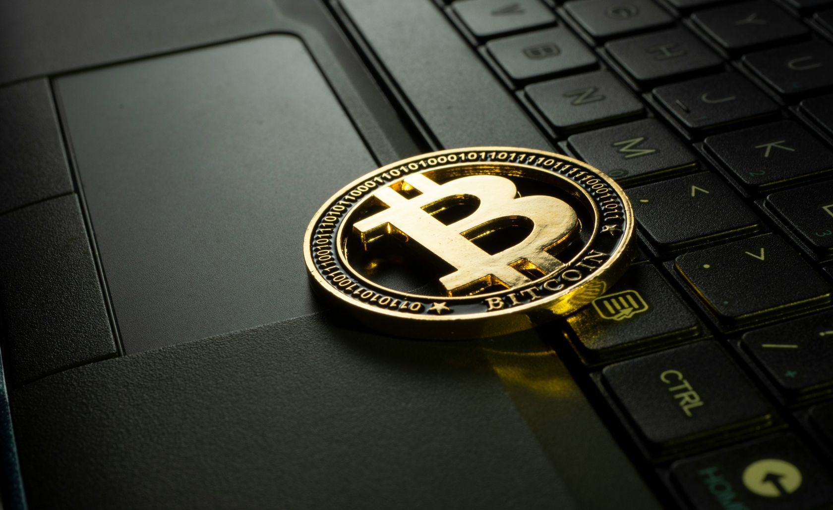 Bitcoin rises nearly 3%