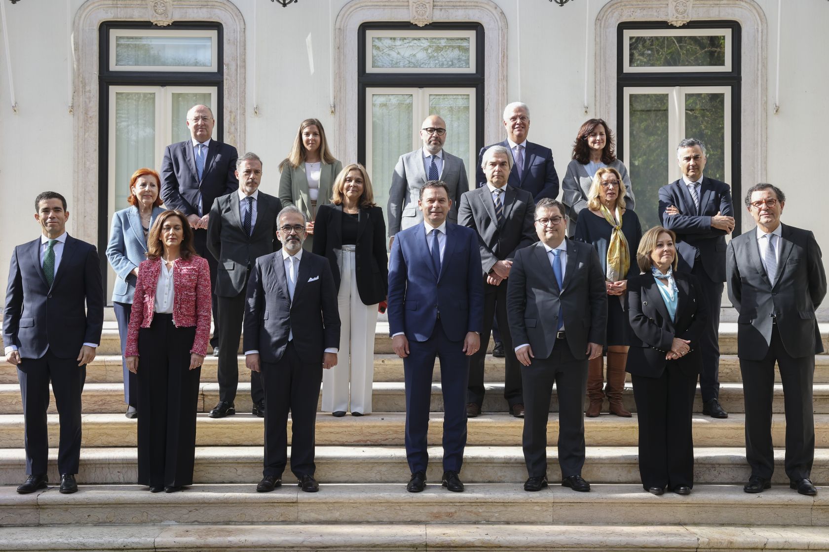 Novo Governo Para Portugal The Portugal News