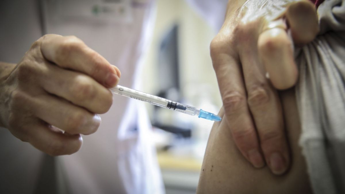 Vaccination to be moved to health centres